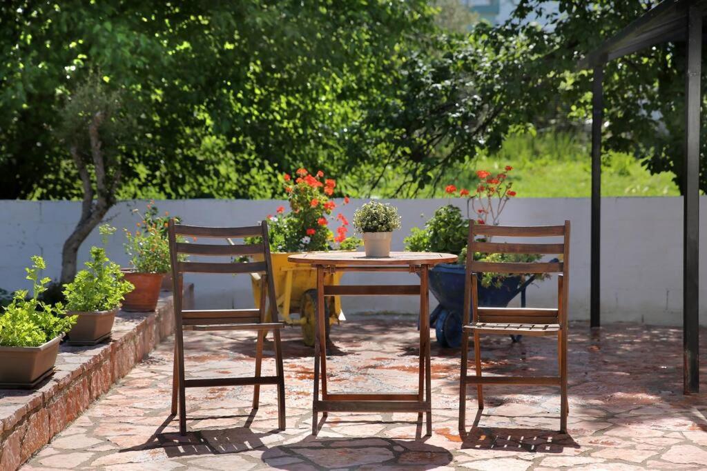Apartament "Elegant & Quiet House" Igoumenitsa Zewnętrze zdjęcie